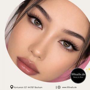 lashes_90nails_2